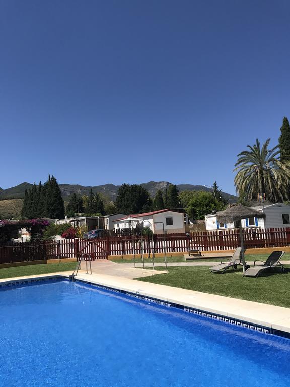 Готель Malaga Monte Parc Алаурін-де-ла-Торре Екстер'єр фото